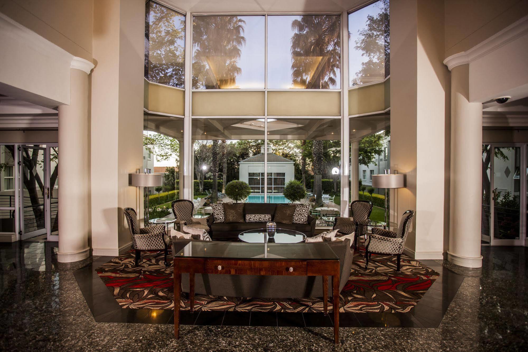 Garden Court Morningside Sandton Йоханесбург Екстериор снимка