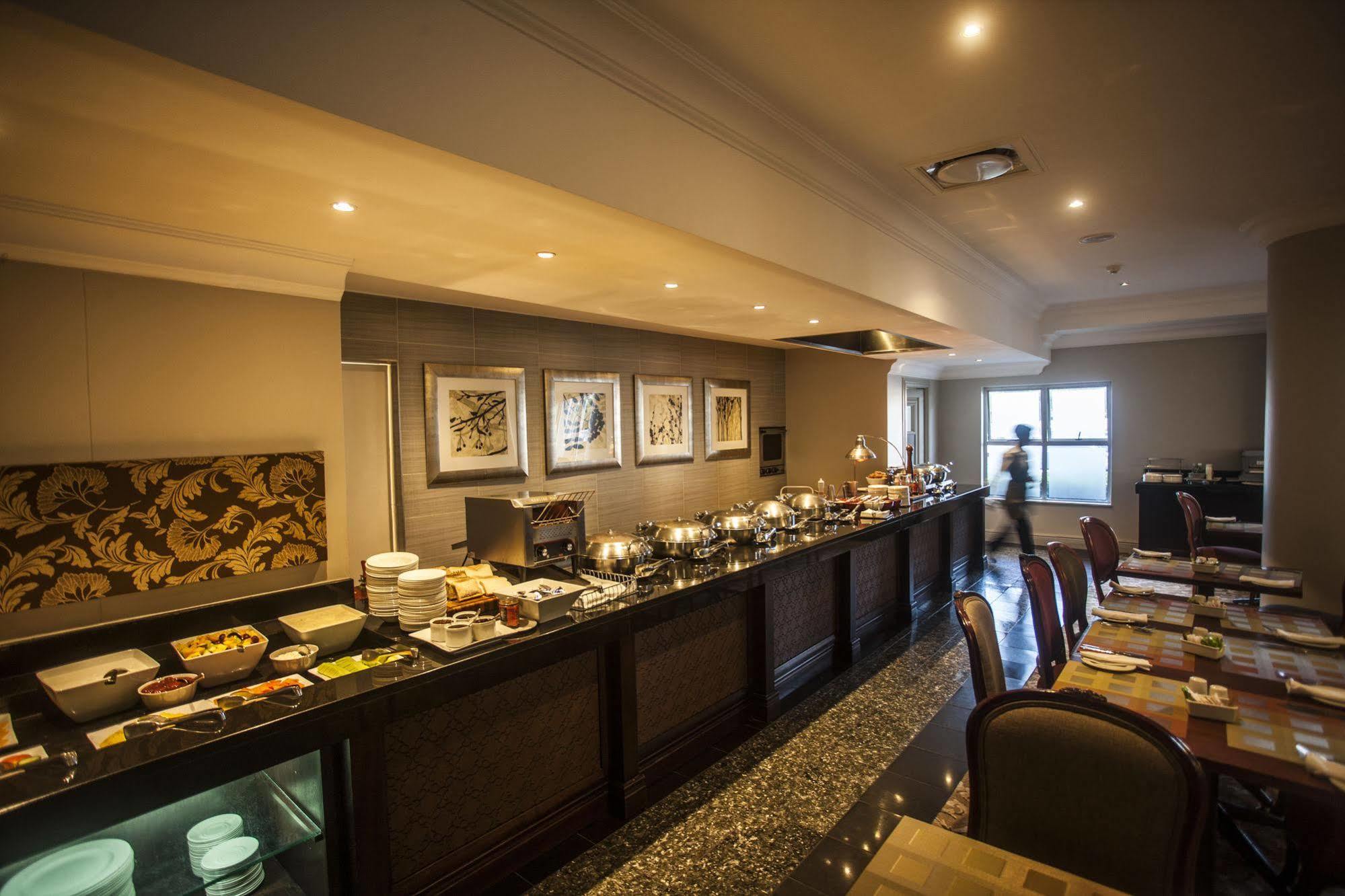 Garden Court Morningside Sandton Йоханесбург Екстериор снимка